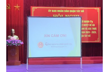 Dịch vụ cho thuê màn chiếu linh kiện máy chiếu tại Hà Nội